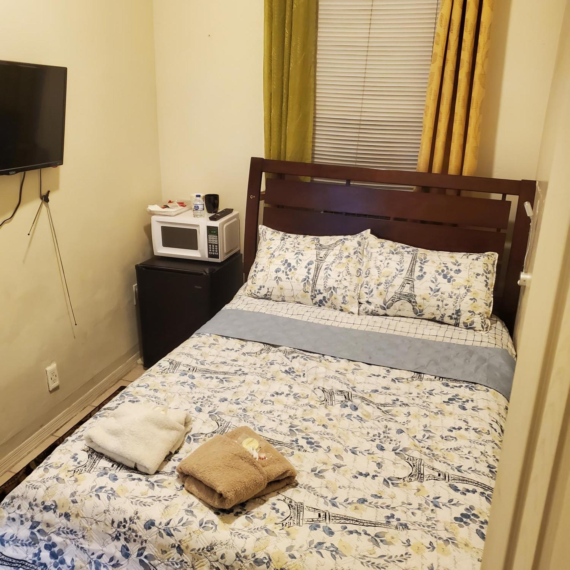One Bedroom Appartement *